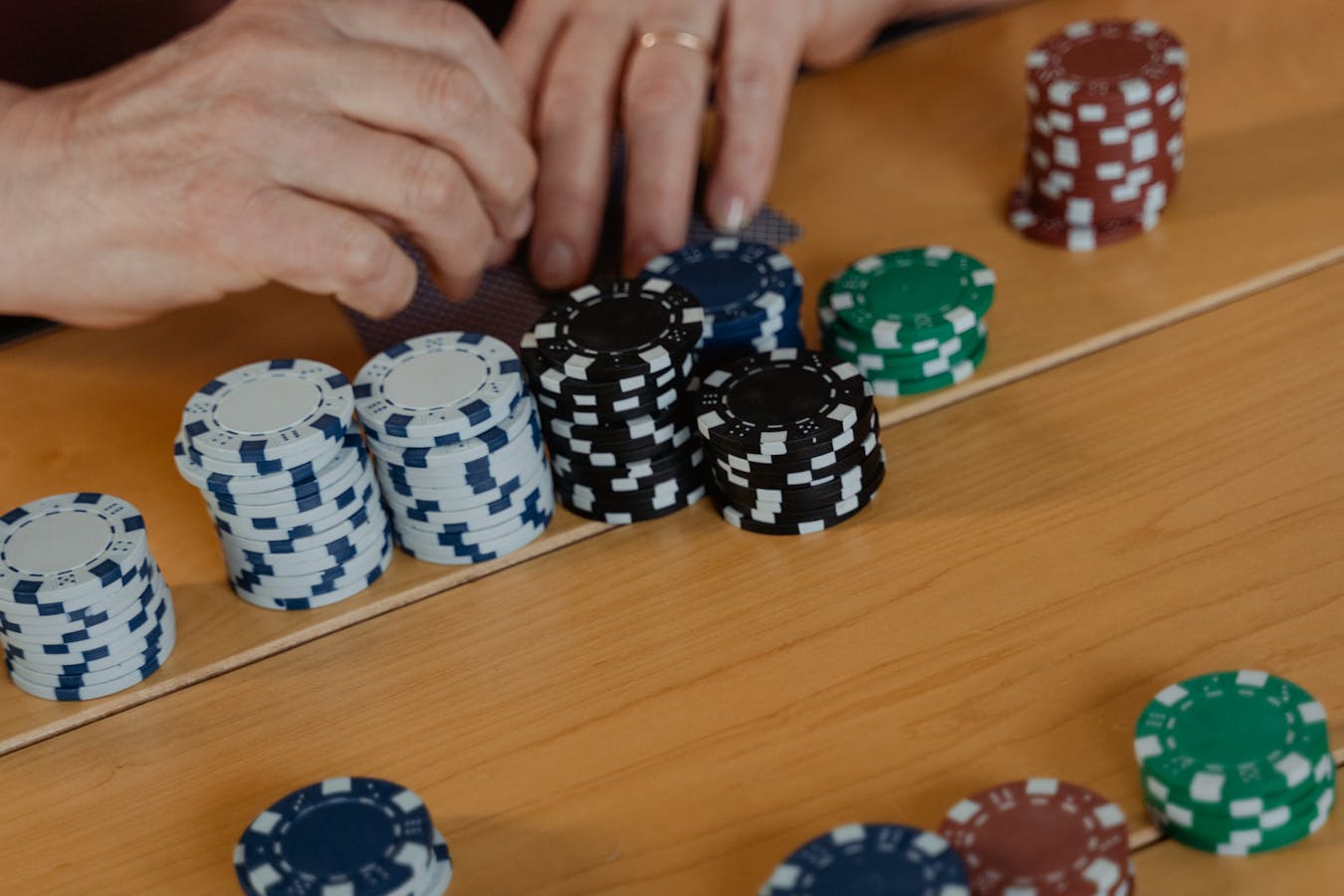 Exploring the World of Casino Table Games: A Player's Guide